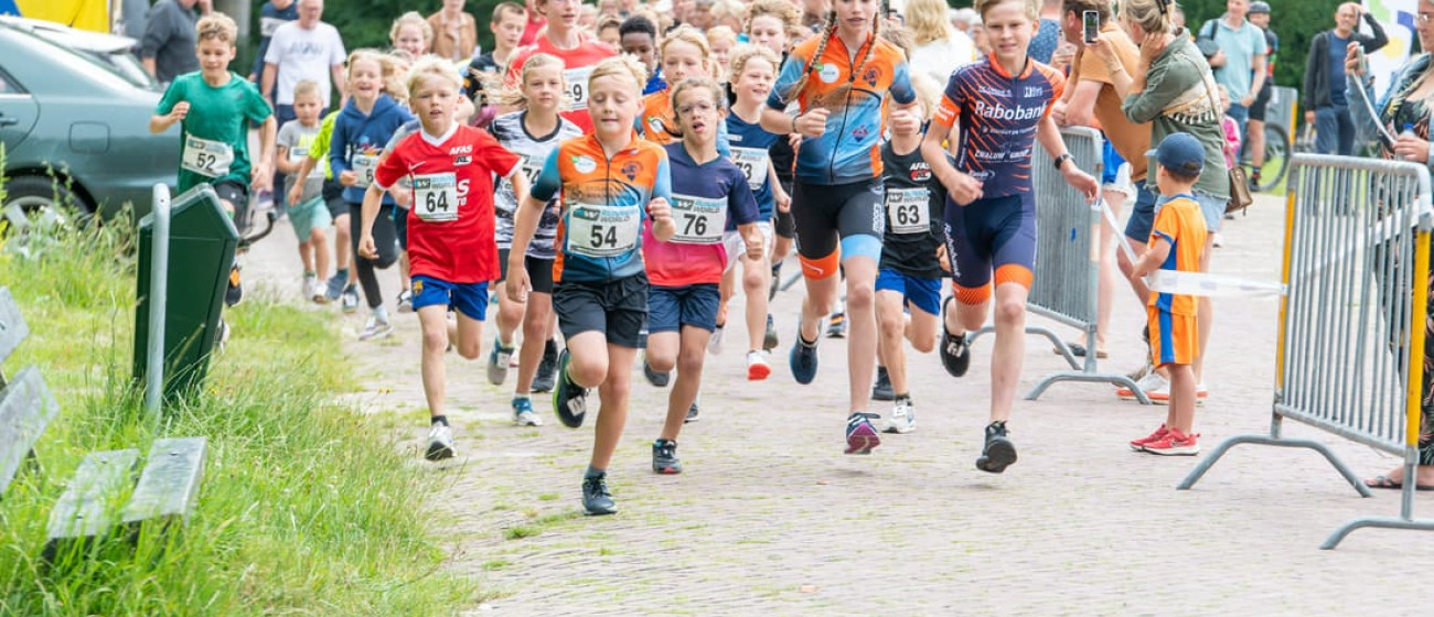 Jeugdtriatlon hardlopen.jpg